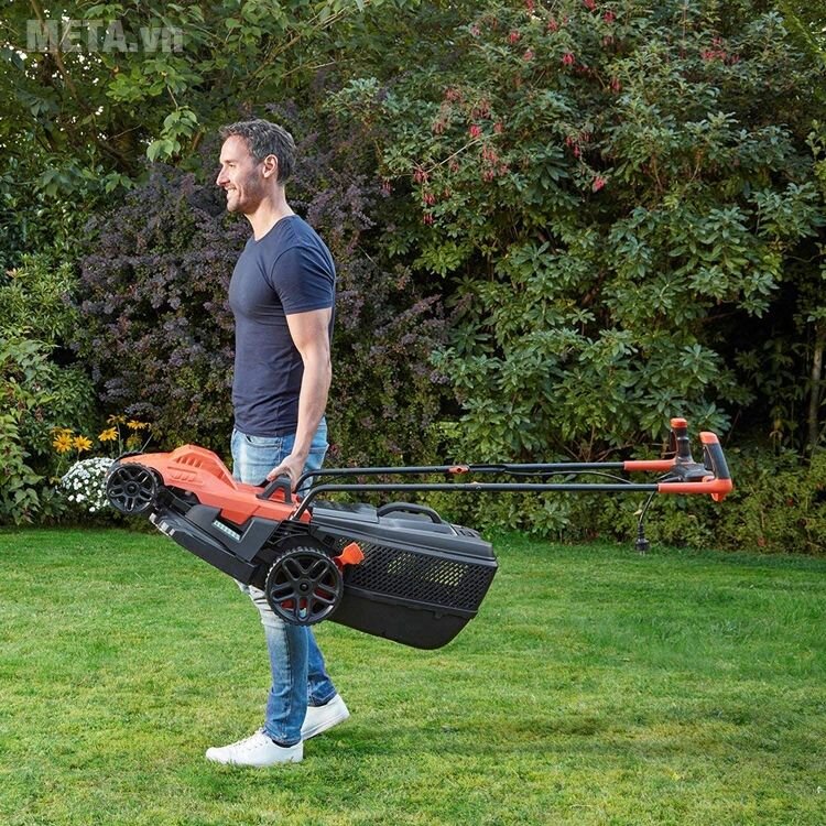 Máy cắt cỏ Black