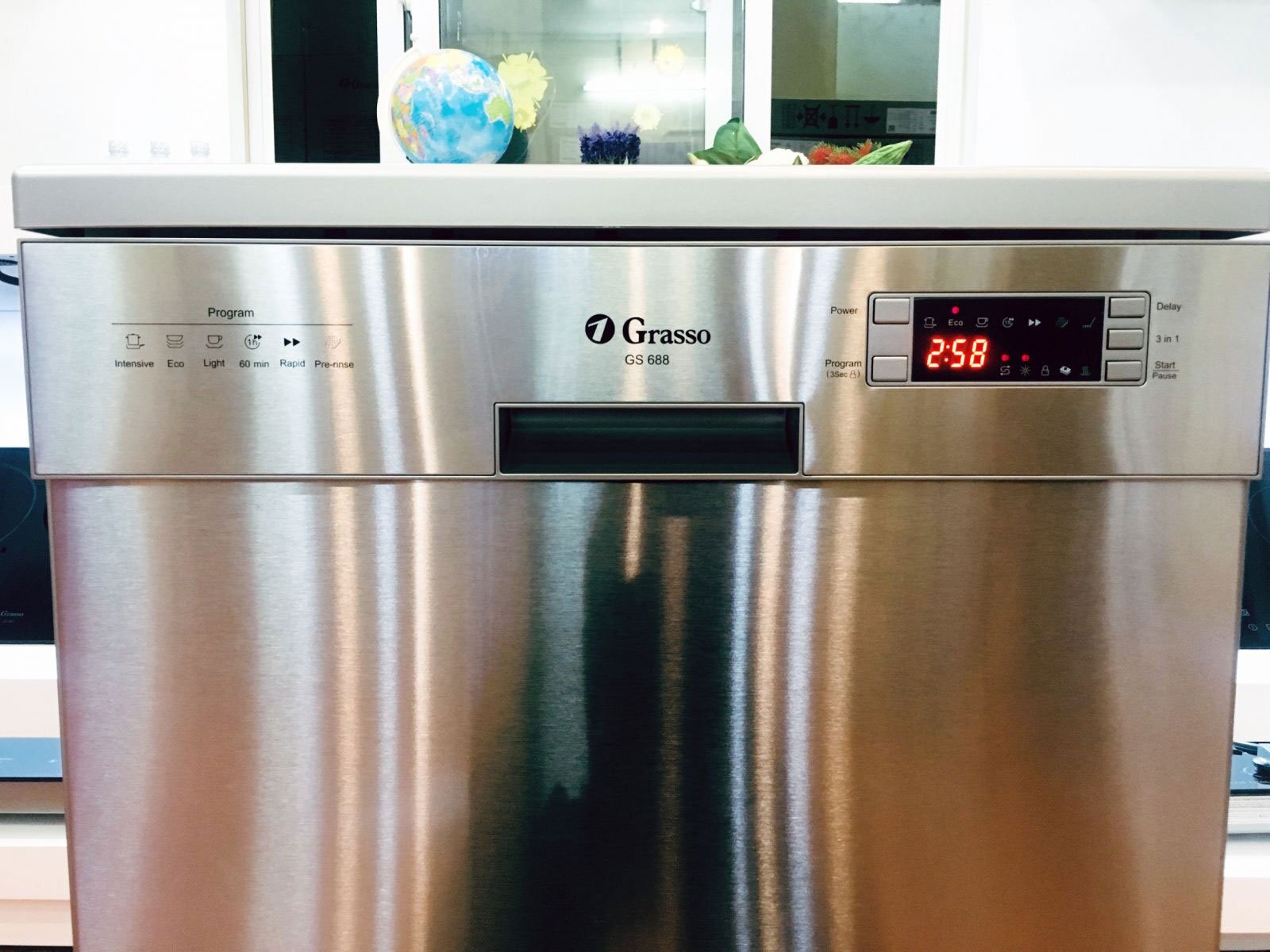 Máy rửa bát Grasso GS-688