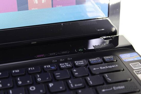 Sony Vaio SVE14132CV 33122G32W8 Sony Vaio SVE14132CV 33122G32W8