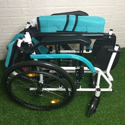 Xe lăn du lịch hợp kim nhôm siêu nhẹ Lucass X63 (X63L New) Xe lăn du lịch hợp kim nhôm siêu nhẹ Lucass X63 (X63L New)