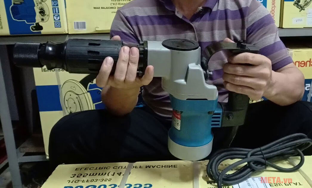 Máy đục bê tông Dongcheng DZG6S Máy đục bê tông Dongcheng DZG6S