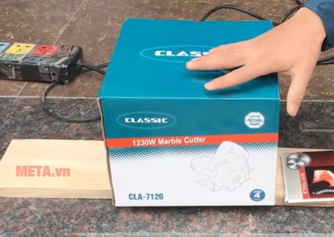 Máy cắt gạch Classic CLA-7120 110mm Máy cắt gạch Classic CLA-7120 110mm