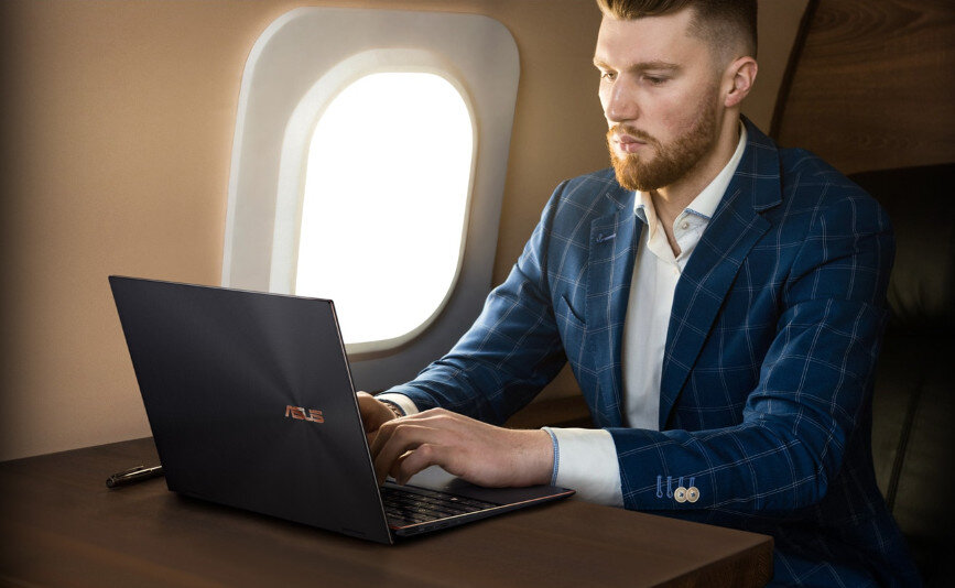 Laptop Asus Zenbook Flip S UX371