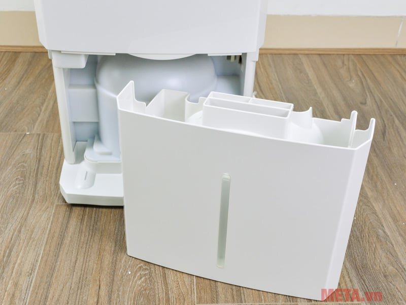 Dung tích bình nước hút ẩm 2.5 lít