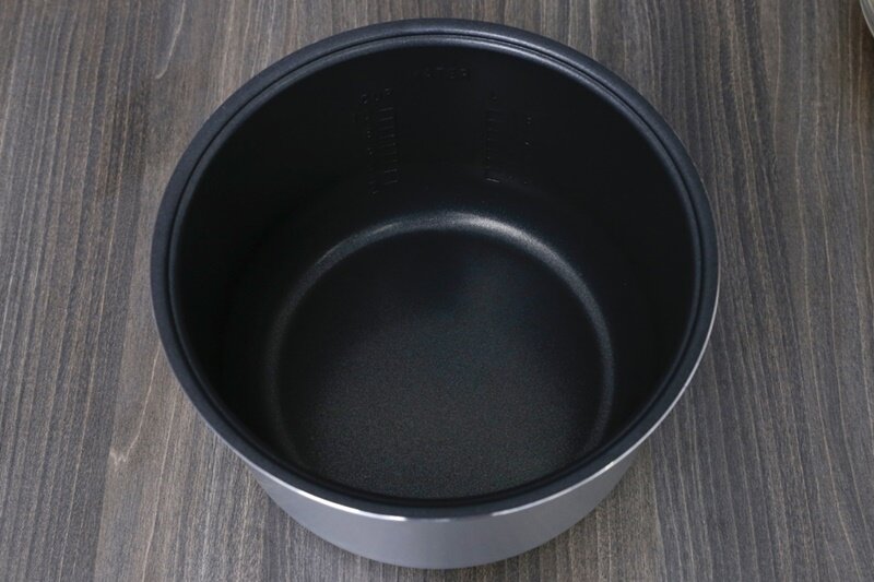 Nồi cơm điện Midea 1.8 lít MR-CM18SG Nồi cơm điện Midea 1.8 lít MR-CM18SG