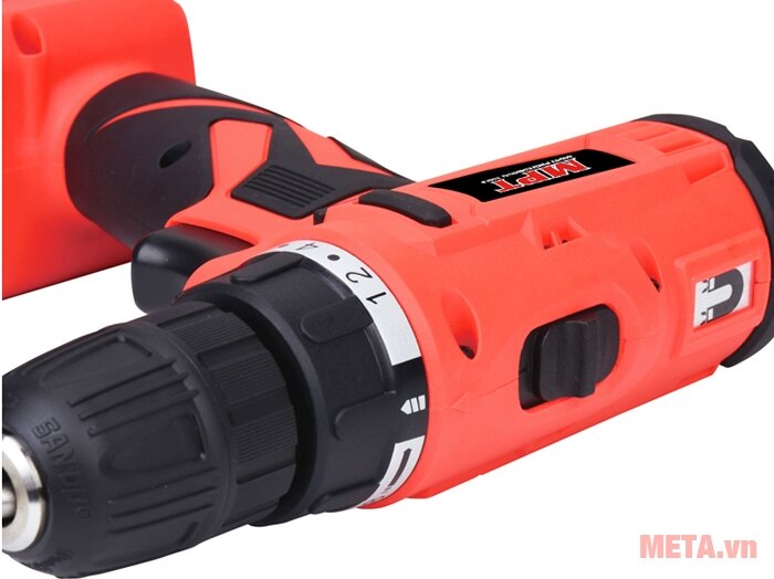 Máy khoan vặn vít dùng pin 