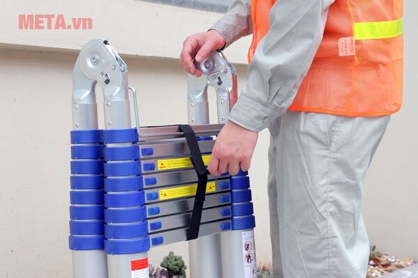 Thang nhôm rút gọn Advindeq ADT709B