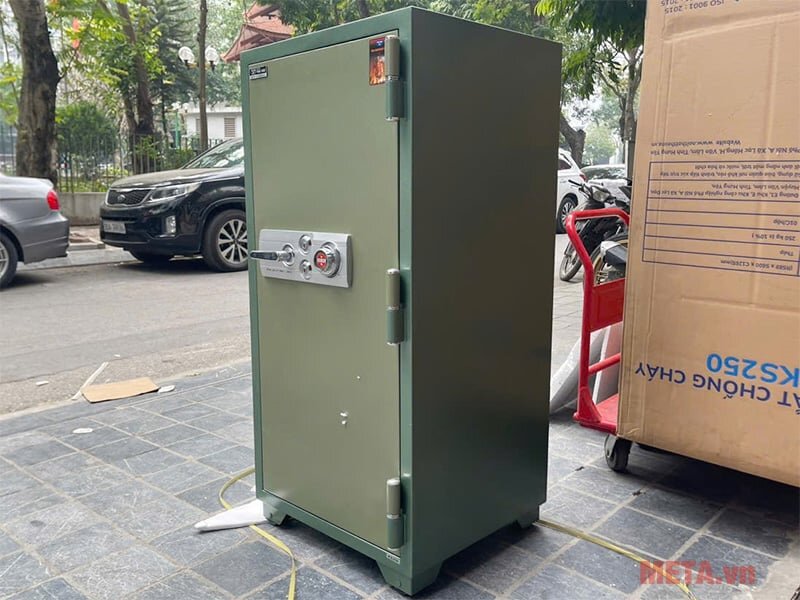 Ảnh thực tế Két sắt chống cháy Hòa Phát KS250K2C1