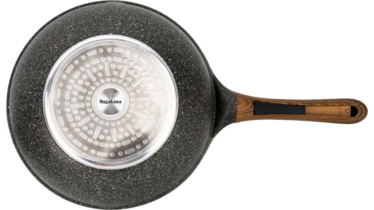 Đáy chảo thiết kế chống ma sát, trơn trượt