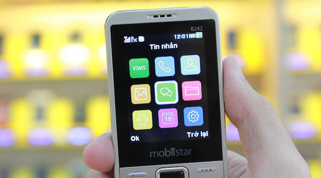 Điện thoại Mobiistar B242 Điện thoại Mobiistar B242