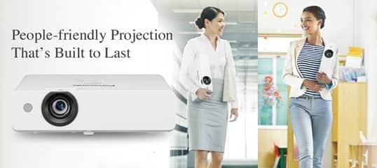 Máy chiếu Panasonic PT-LB423-LCD -4.100 ANSI Lumens - Hàng chính hãng phải có phiếu bảo hành chính hãng