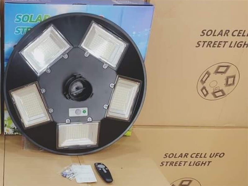 Đèn chiếu sáng rộng Đèn năng lượng mặt trời