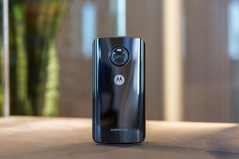 Điện thoại Motorola Moto X4