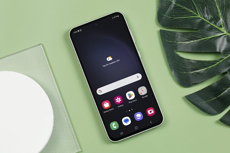 Điện thoại Samsung Galaxy S23 FE 8GB/256GB  màn hình