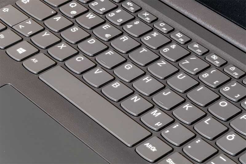 Laptop Lenovo V14 G4 IRU 83A000FQVN