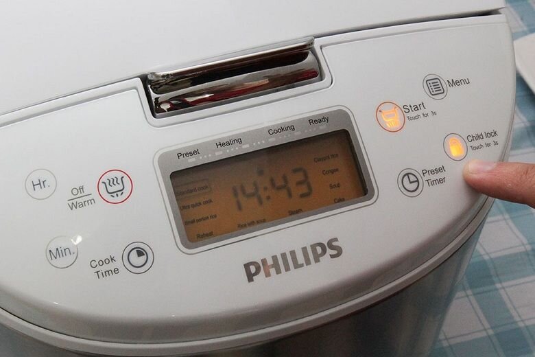 Nồi cơm điện tử Philips 1.8 lít HD3077 Nồi cơm điện tử Philips 1.8 lít HD3077