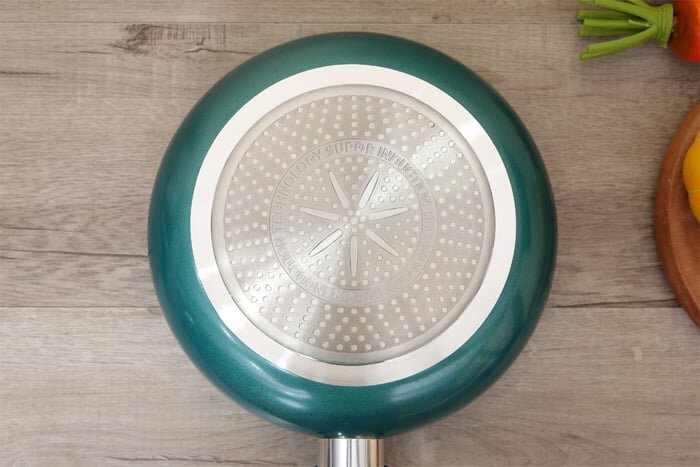Chảo chống dính Supor H18203-J24A