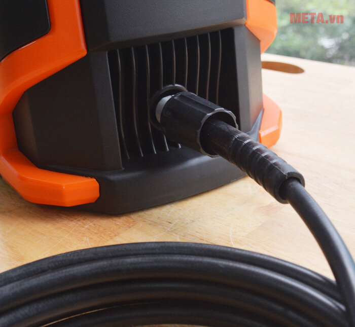 Máy rửa xe Btec BT70PA