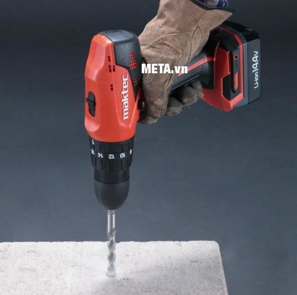 Máy khoan động lực chạy pin Maktec MT080E