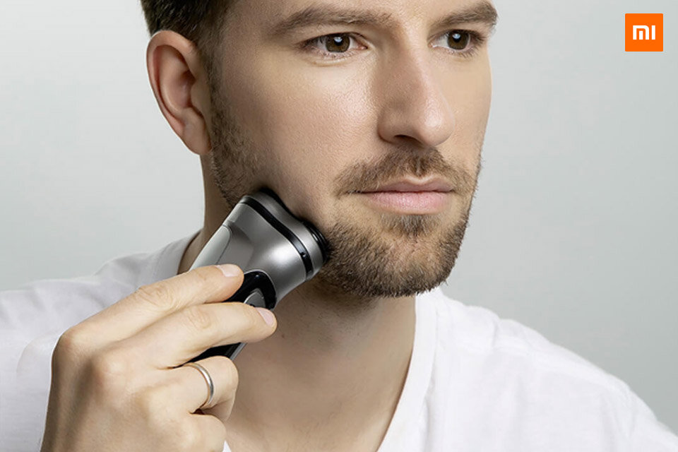 Máy cạo râu BlackStone Enchen