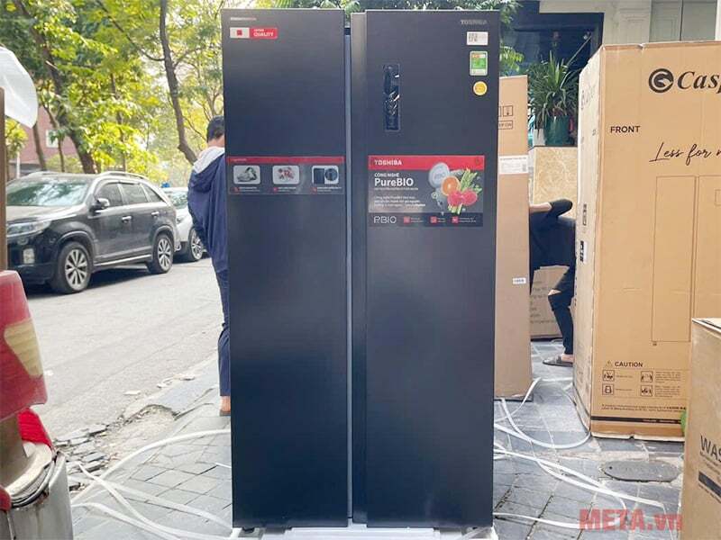 Ảnh thực tế Toshiba GR-RS696WI-PMV(60)-AG