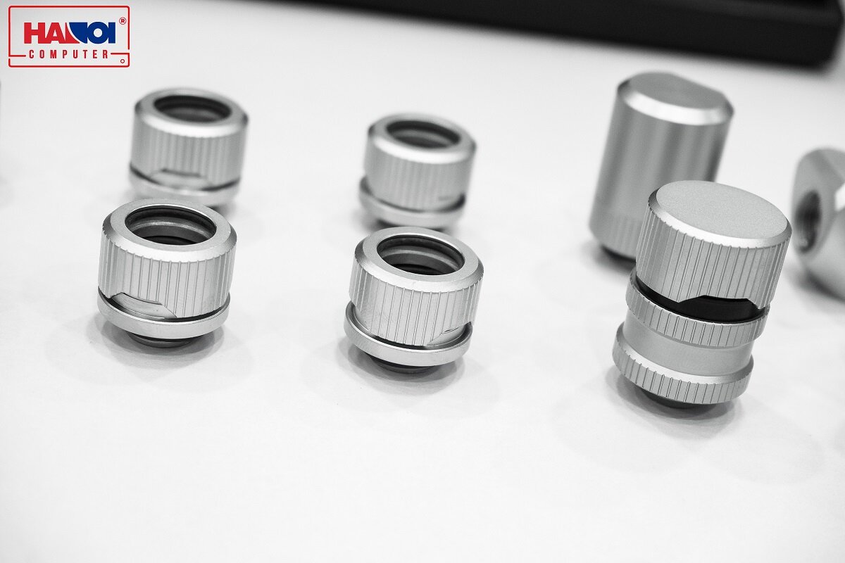 EK-Quantum Torque Satin Titanium