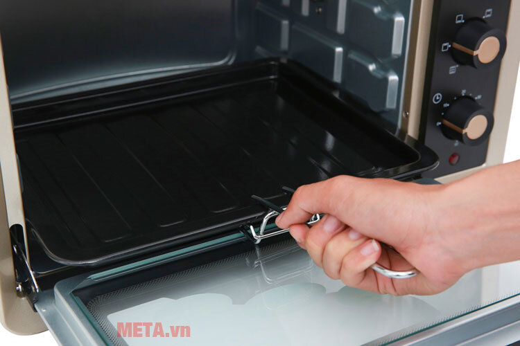 Lò nướng Sanaky VH-309N2D 30 lít