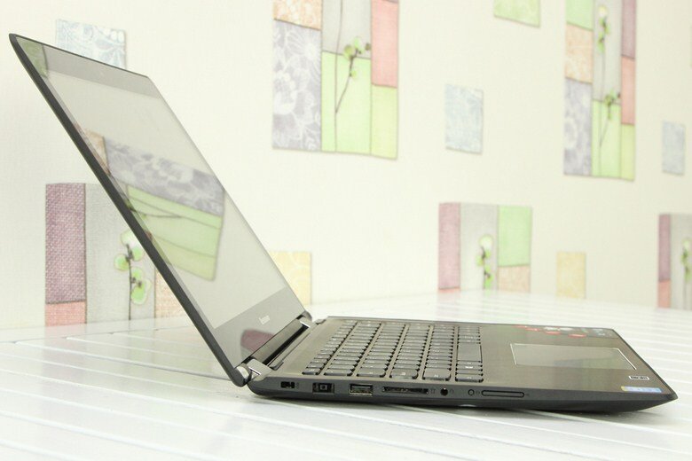 Lenovo Yoga 500 14IBD i3 5020U/4GB/500GB/Touch/Win10 Lenovo Yoga 500 14IBD i3 5020U/4GB/500GB/Touch/Win10