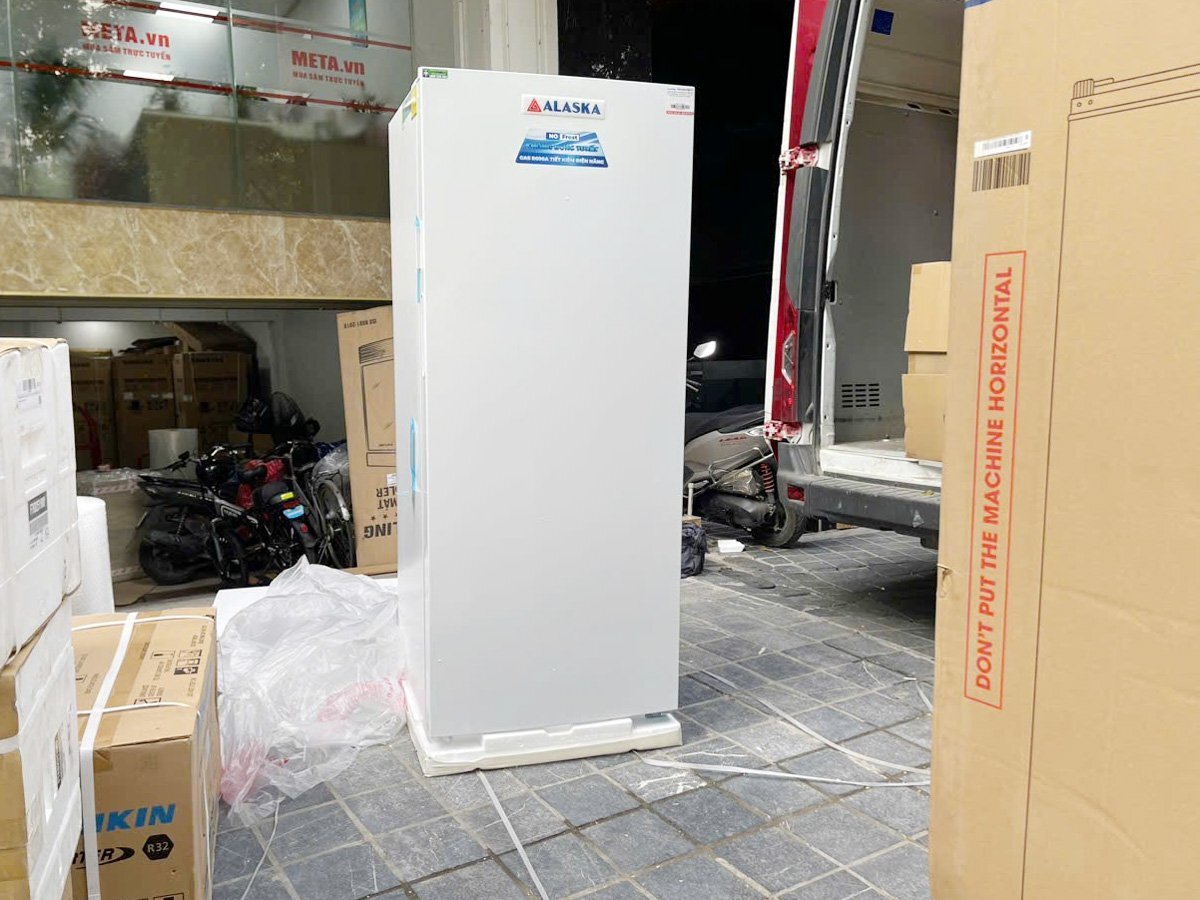 Tủ đông đứng Alaska IF-390N màu trắng Tủ đông đứng Alaska IF-390N màu trắng