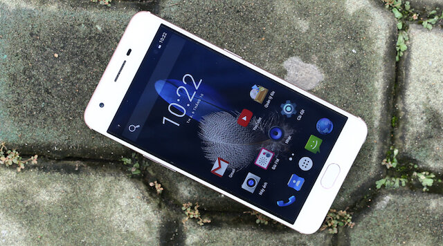 Điện thoại Mobell Nova i7