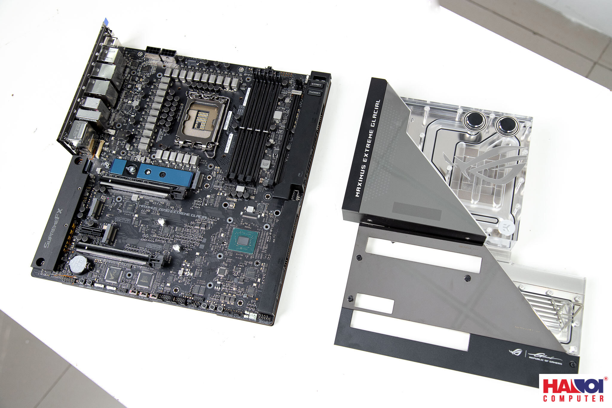 Mainboard ASUS ROG MAXIMUS Z690 EXTREME GLACIAL