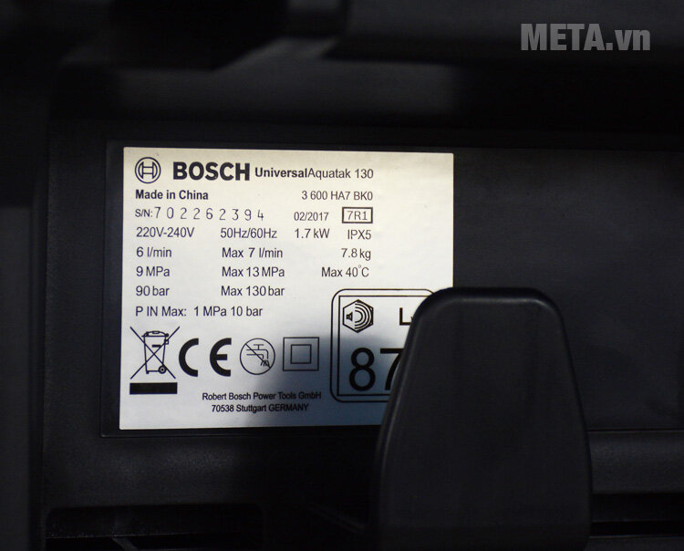 Máy phun xịt rửa áp lực cao Bosch Universal AQT 130