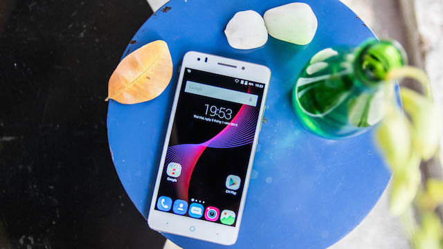 Điện thoại ZTE Blade D Lux