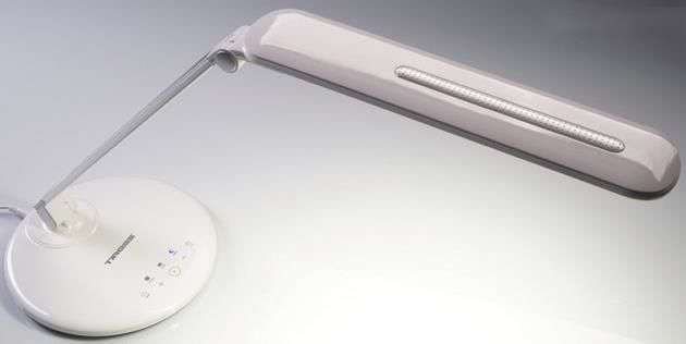 Đèn bàn cảm ứng ba màu ánh sáng Tiross 8W TS1806 màu sữa Đèn bàn cảm ứng ba màu ánh sáng Tiross 8W TS1806 màu sữa
