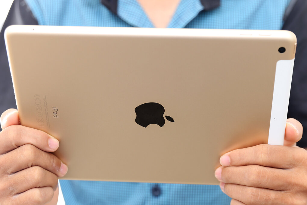 Máy tính bảng iPad Wifi Cellular 128GB (2017)