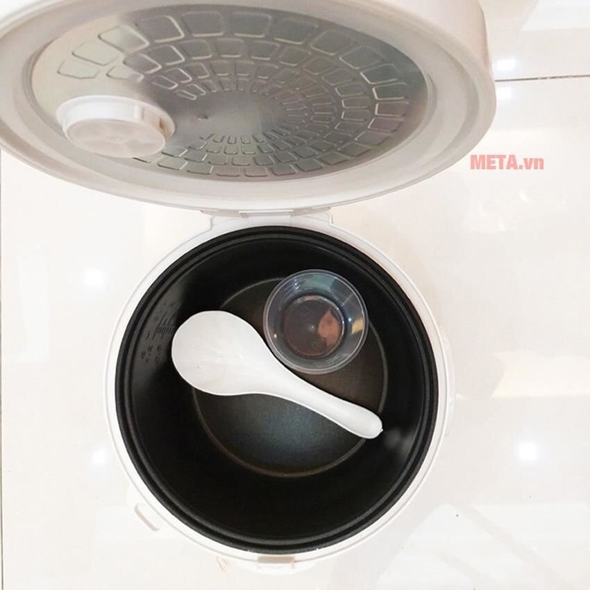 Nồi cơm điện Smartcook RCS-1793