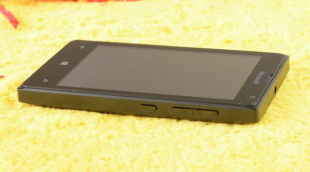 Điện thoại Microsoft Lumia 435