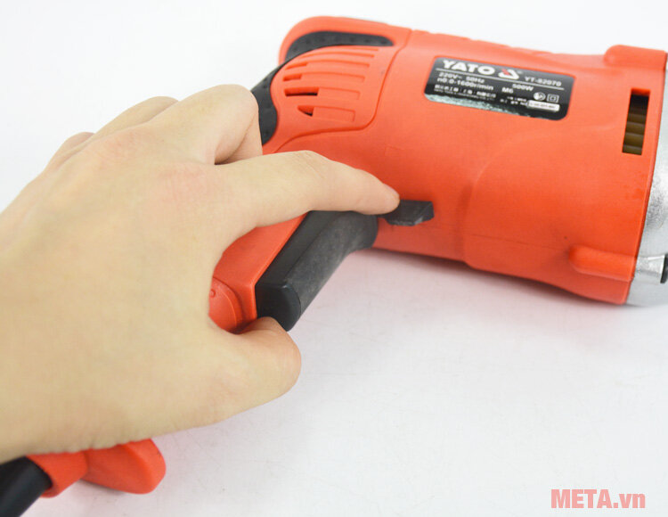 Máy vặn vít dùng điện Yato YT-82070