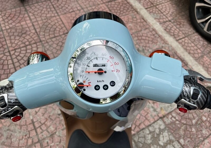 Xe tay ga 50cc Giorno Hyosung cụm đồng hồ