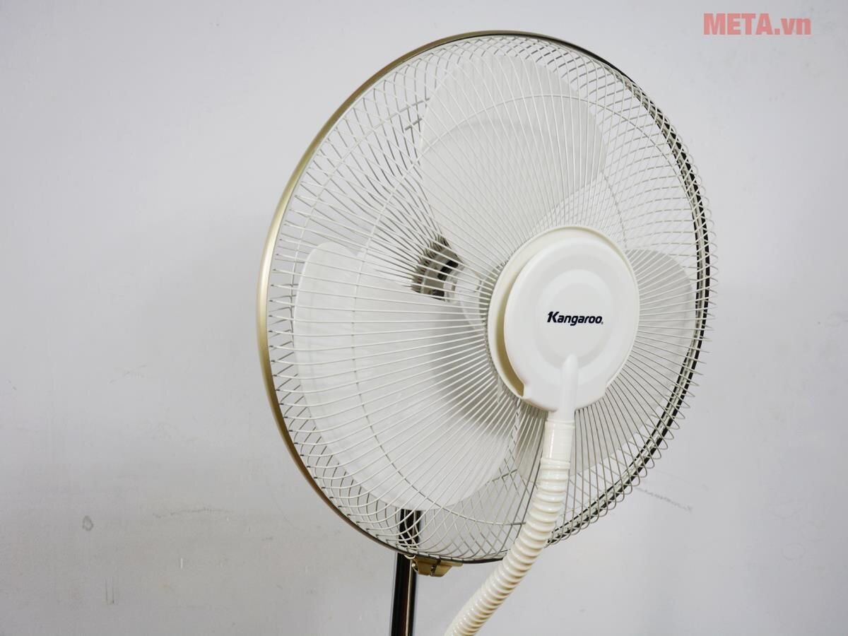 Quạt phun sương Kangaroo KG200C