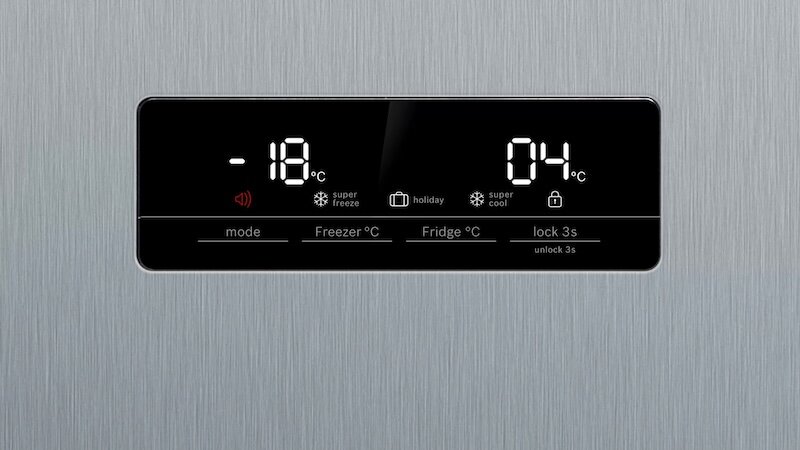 Tủ lạnh Bosch 580 lít KAN93VIFPG thiết kế bảng điều khiển ngoài tiện dụng, thao tác dễ dàng