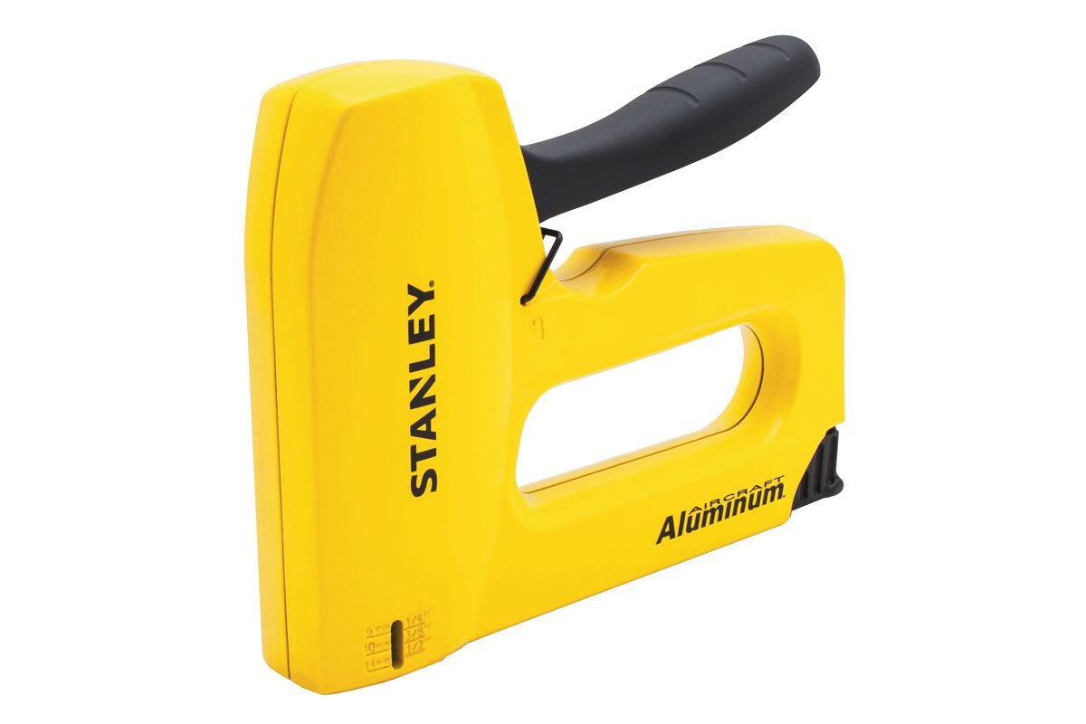 Bấm kim ghim Stanley TR150