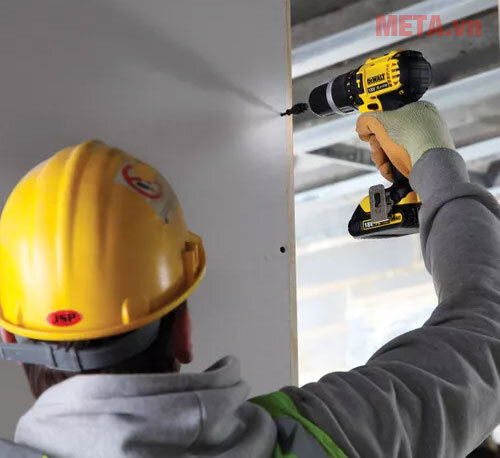 Máy khoan động lực pin Dewalt DCD785N-KR (solo)