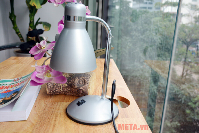 Đèn bàn học sinh Protex PR-001L