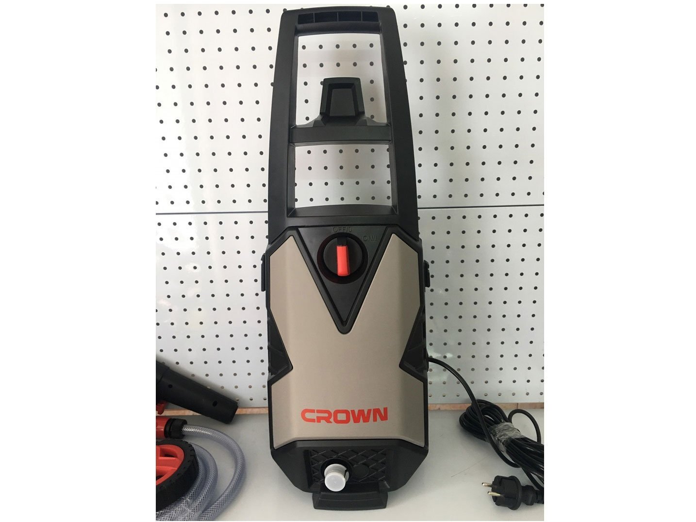 Crown CT 42020