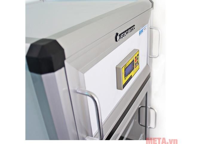 Máy ấp trứng mini (50 trứng)