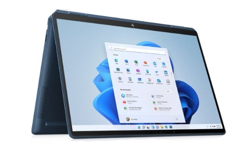 Bản lề xoay gập 360 độ (Ảnh: Phúc Anh).