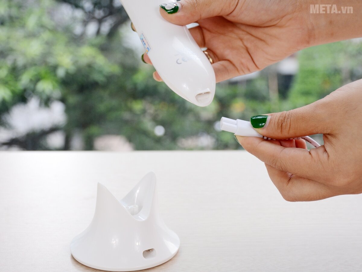 Máy rửa mặt Rio SHFA 4 in 1