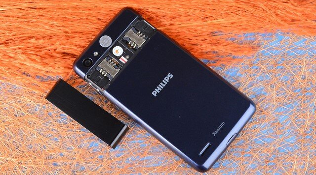 Điện thoại Philips Xenium W6610