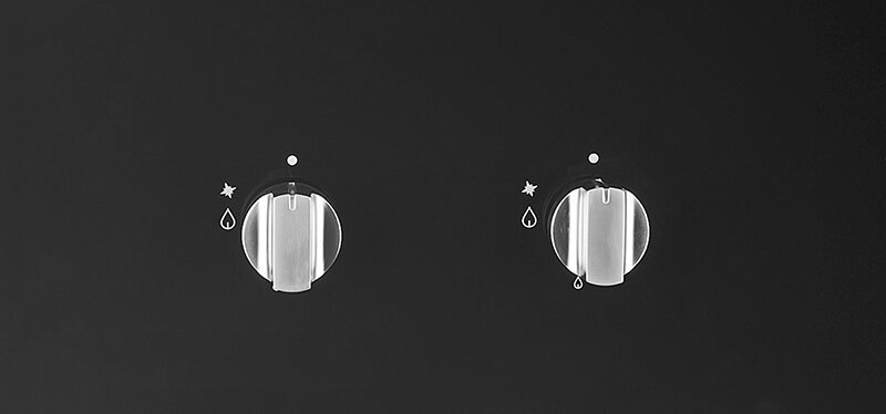 Điều khiển bếp gas bằng núm xoay rất dễ thao tác 